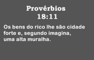 Provérbios 18:11